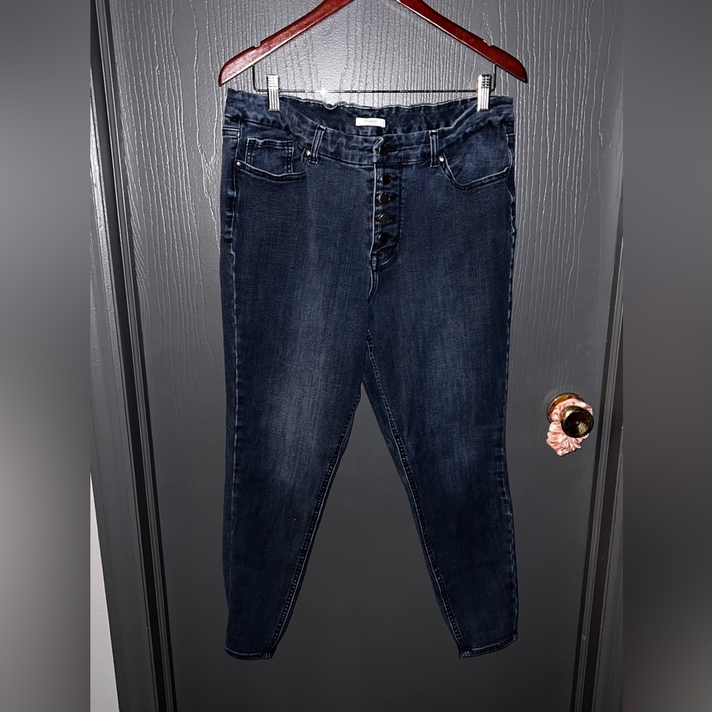 m jeans by maurices™ Limitless Jeggings—Large